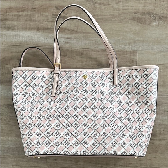 Tory Burch Handbags - Tory Burch Geo Logo Mini Zip Top Tote